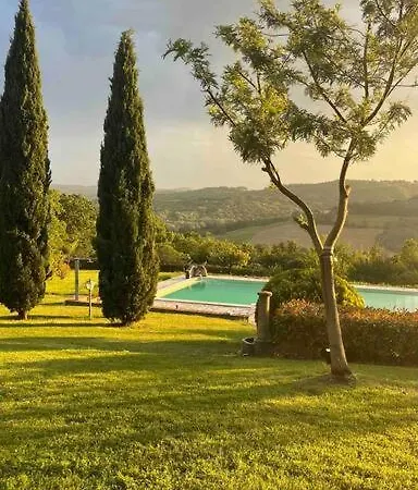 Villa Magical Umbrian And With Pool! Quadrelli