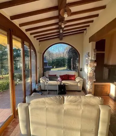 Magical Umbrian And With Pool!