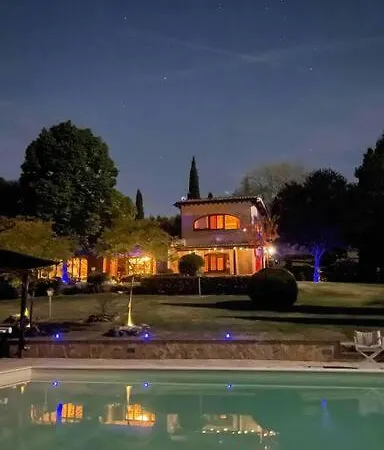 Villa Magical Umbrian And With Pool! Quadrelli